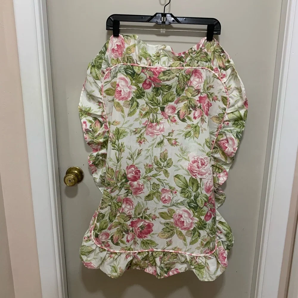 Vintage Floral Ruffled sham
